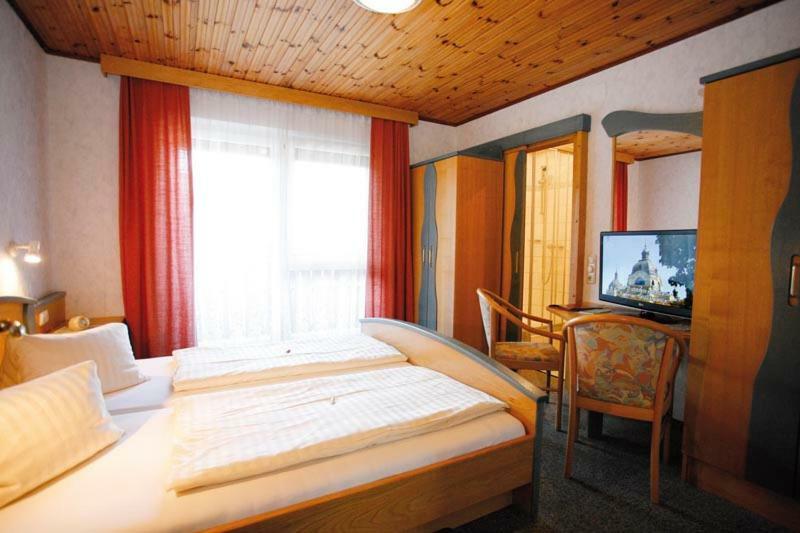 Landgasthof Piroutz Sankt Kanzian am Klopeiner See Exteriör bild